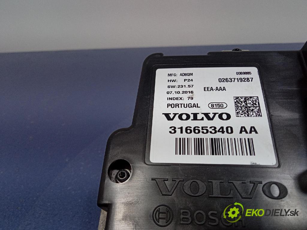 Volvo V90 2016 Přístrojová deska 31665340AA