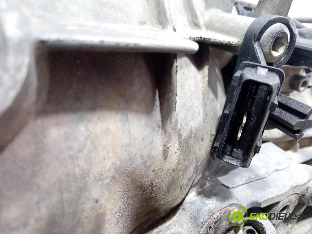 Vw Passat 2003 prevodovka Manualna GGK