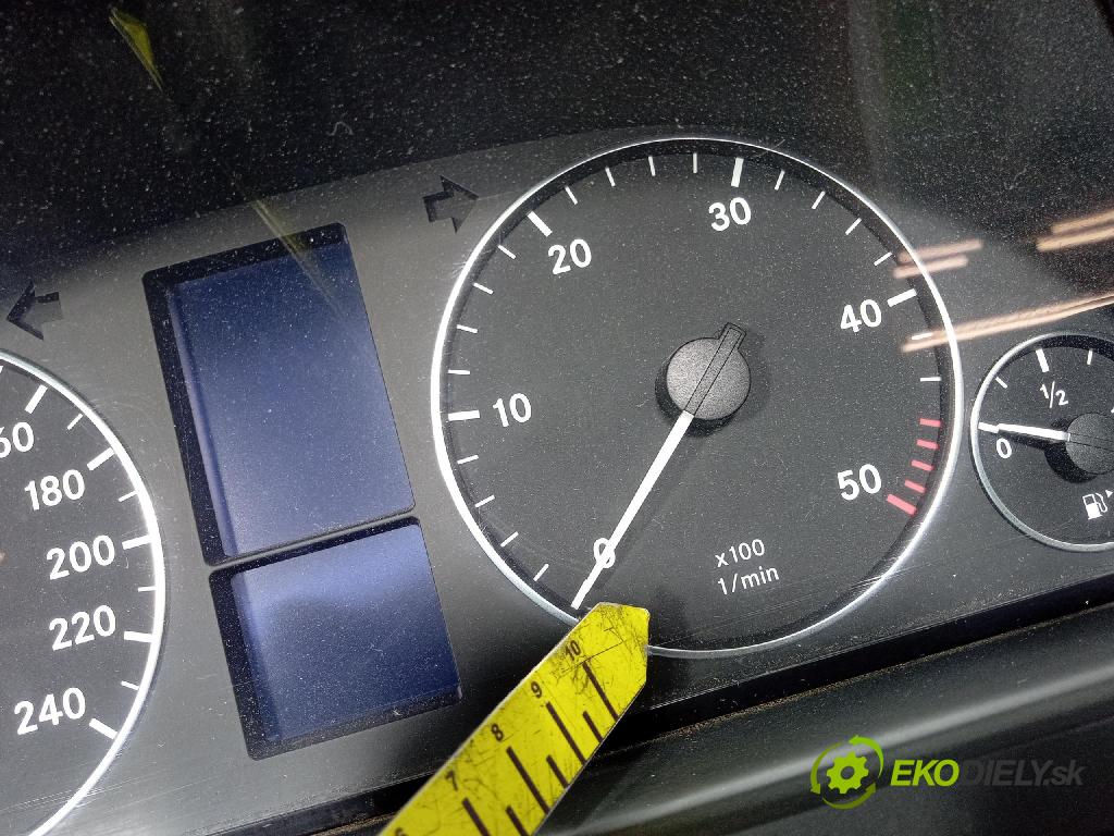 Mercedes A-Klasa 2005 Přístrojová deska A1695406247