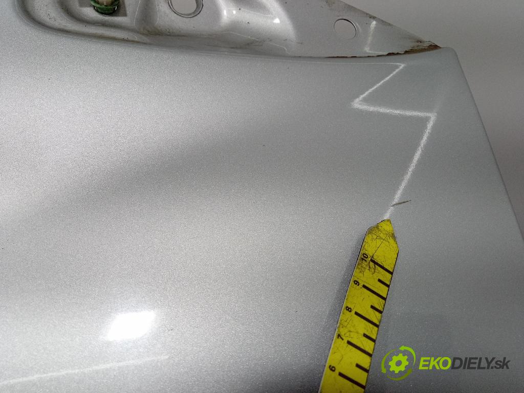 Mercedes-benz A 180 2.0 cdi 2008 blatnik před Levý: 01