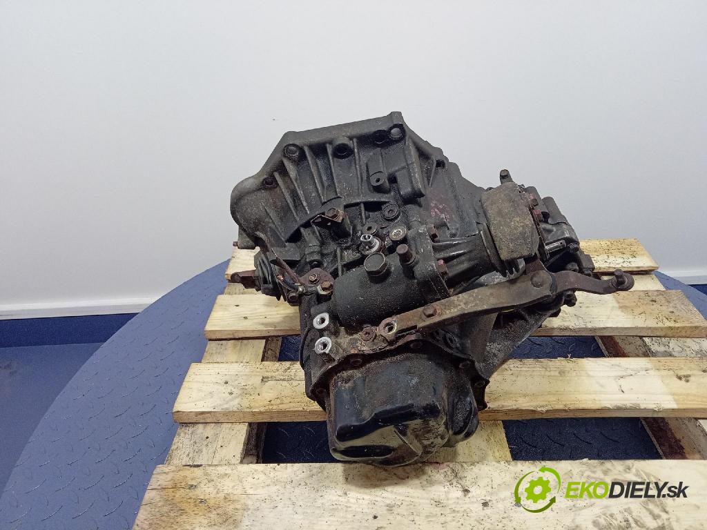 Toyota Corolla 2002 prevodovka Manualna 01