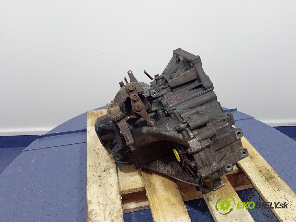 Toyota Corolla 2002 prevodovka Manualna 01
