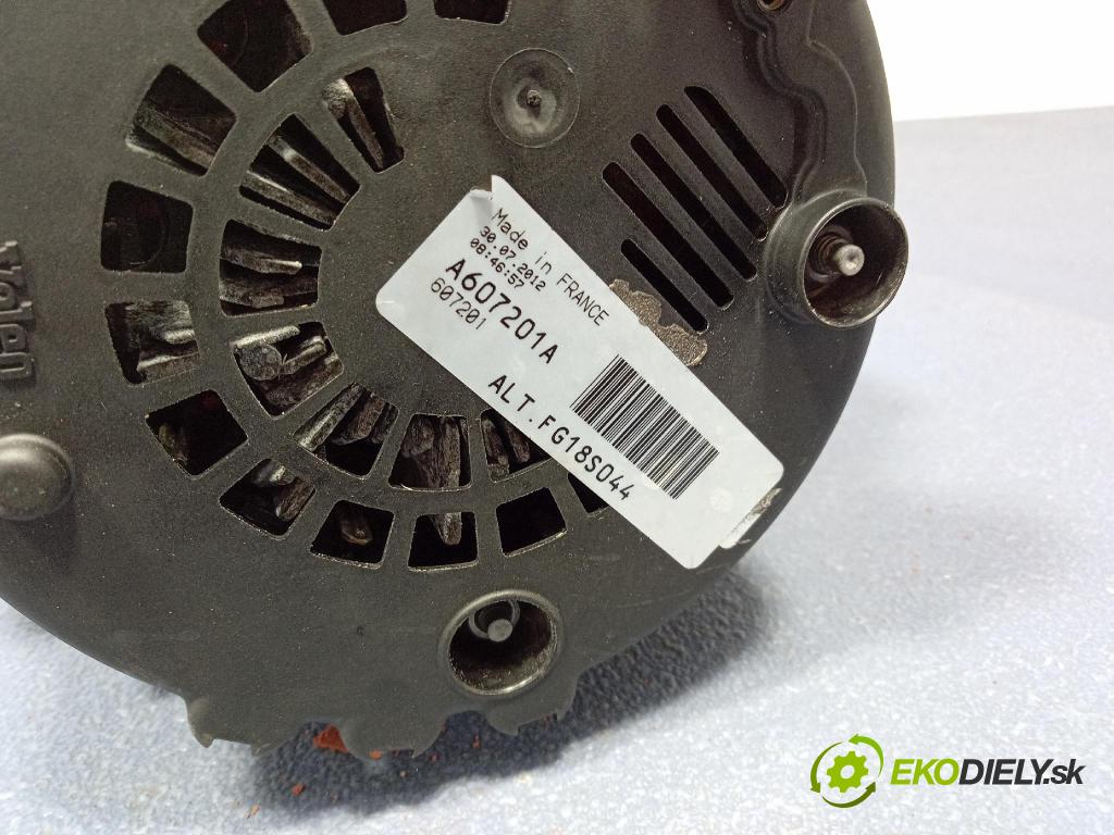 Mercedes E-klasa 2014 Alternator 01