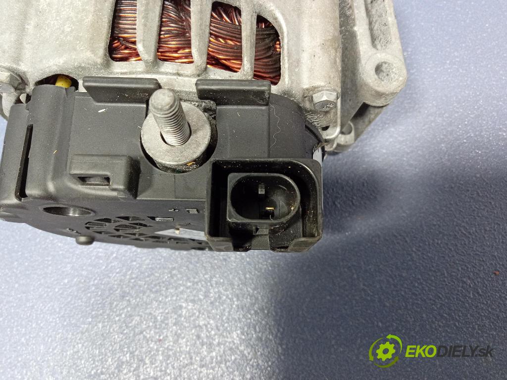 Mercedes E-klasa 2014 Alternator 01