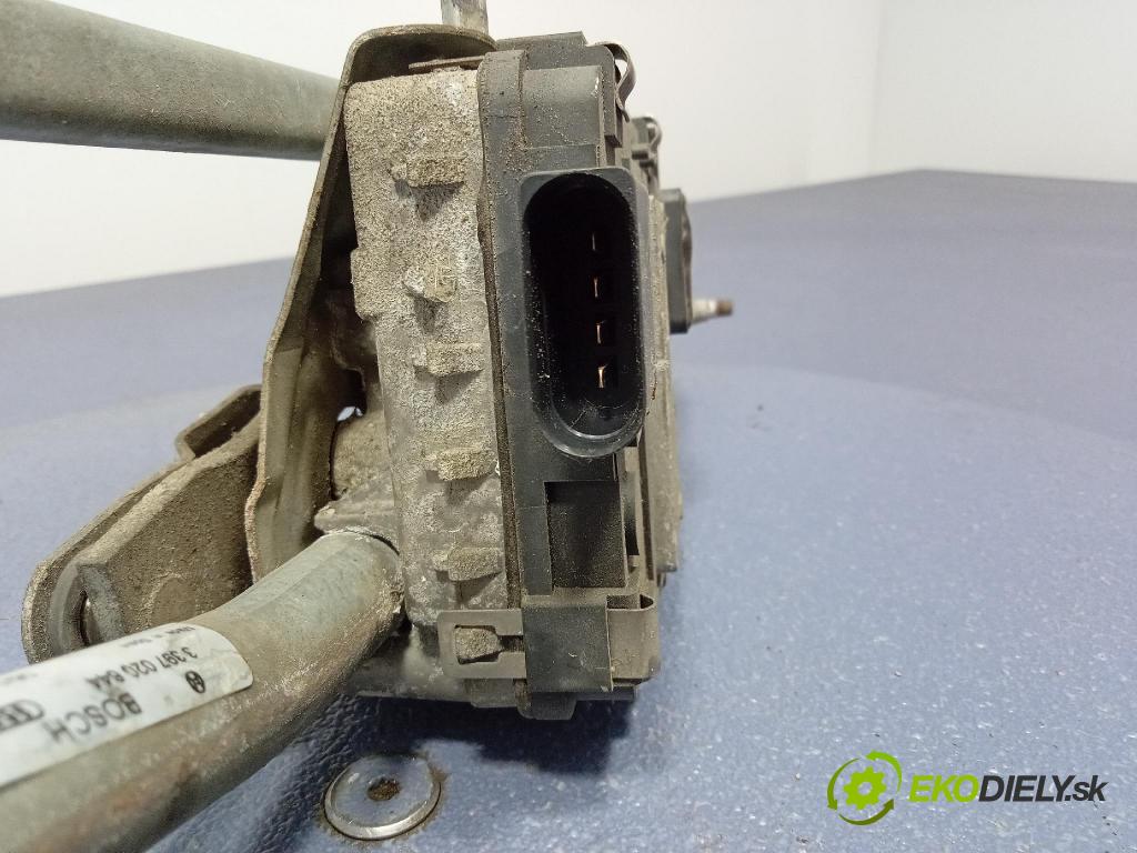 Audi A3 2004 mechanismus motorek Stěrače: před 8P1955023D