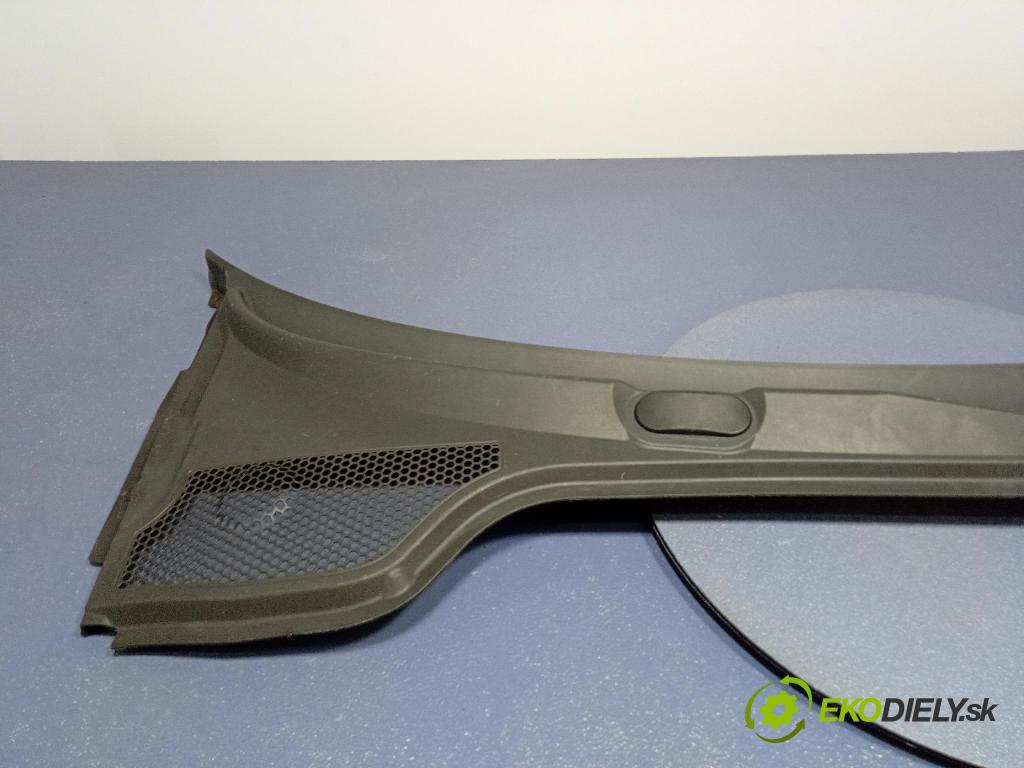 Audi A3 2004 torpédo 8P1819415B
