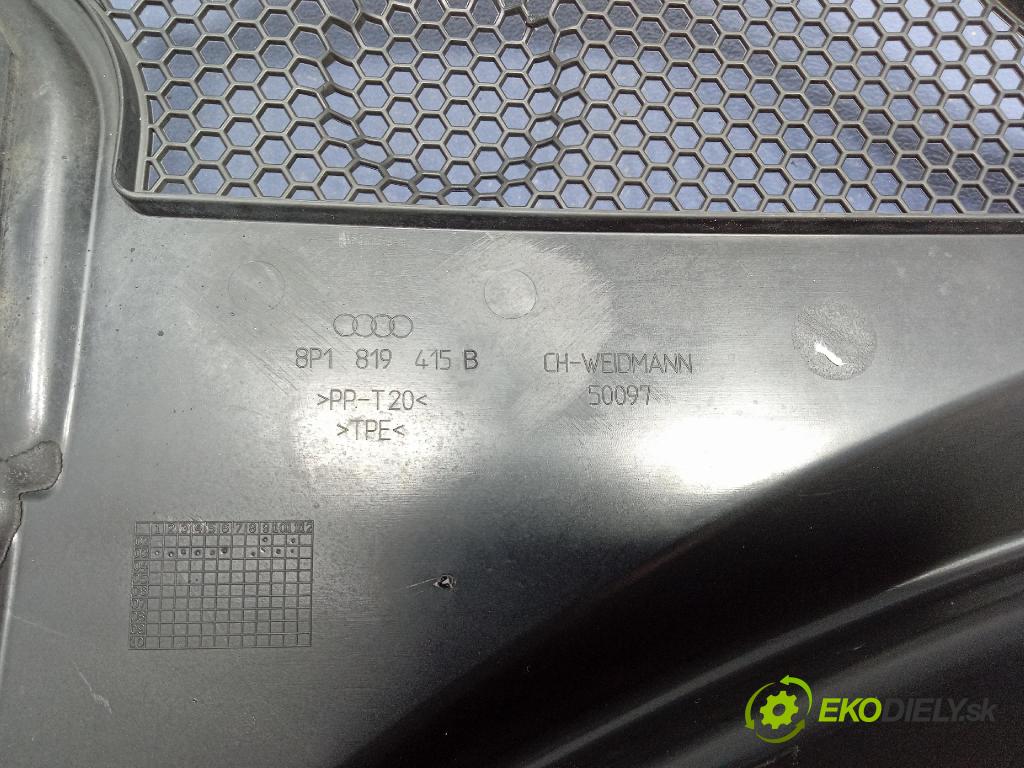 Audi A3 2004 torpédo 8P1819415B
