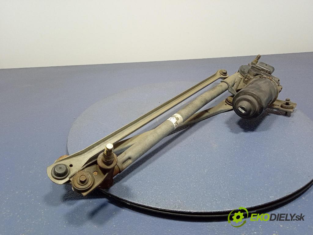 Mazda Tribute 2003 mechanismus motorek Stěrače: před 2L8417500AA