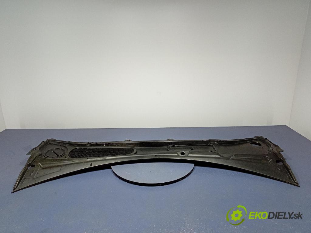 Volvo V90 2016 torpédo 31402275