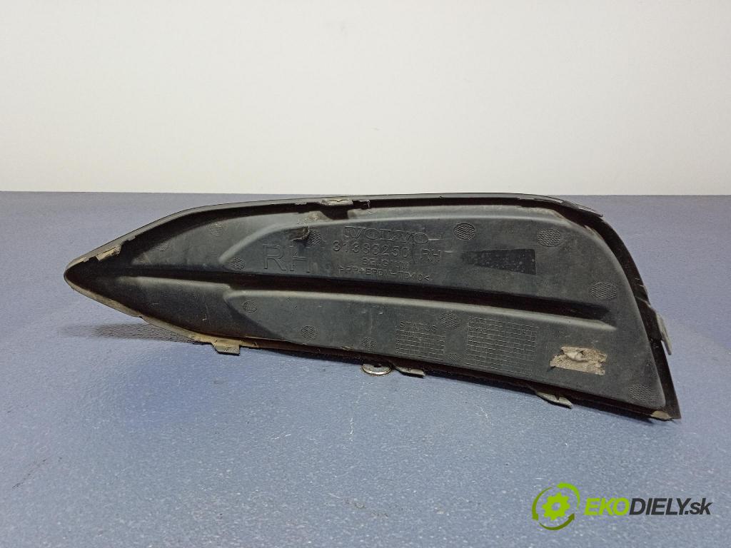 Volvo V90 2016 nárazník před 31383250