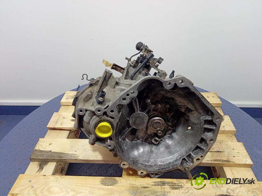 Suzuki Ignis 2004 prevodovka Manualna 01