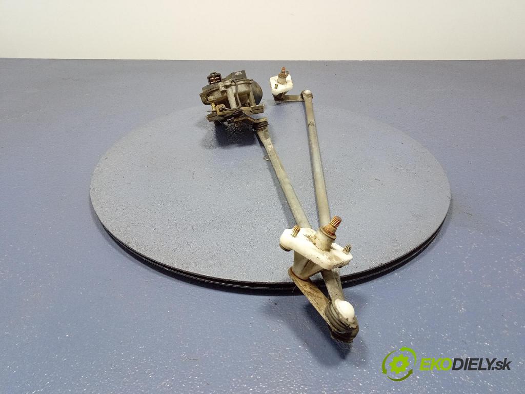 Suzuki Ignis 2004 mechanismus motorek Stěrače: před 01
