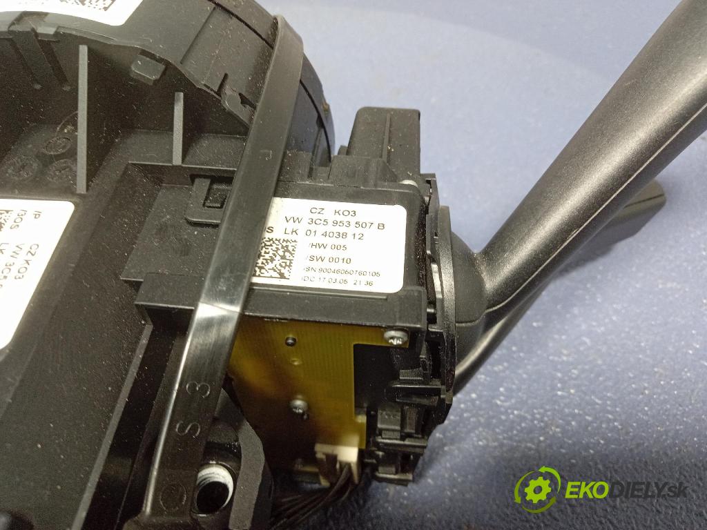 Vw Passat 2005 prepínač Komplex: 3C5953513B