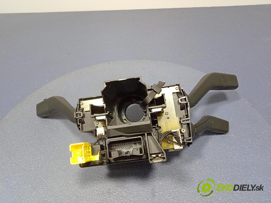 Vw Passat 2005 prepínač Komplex: 3C5953513B