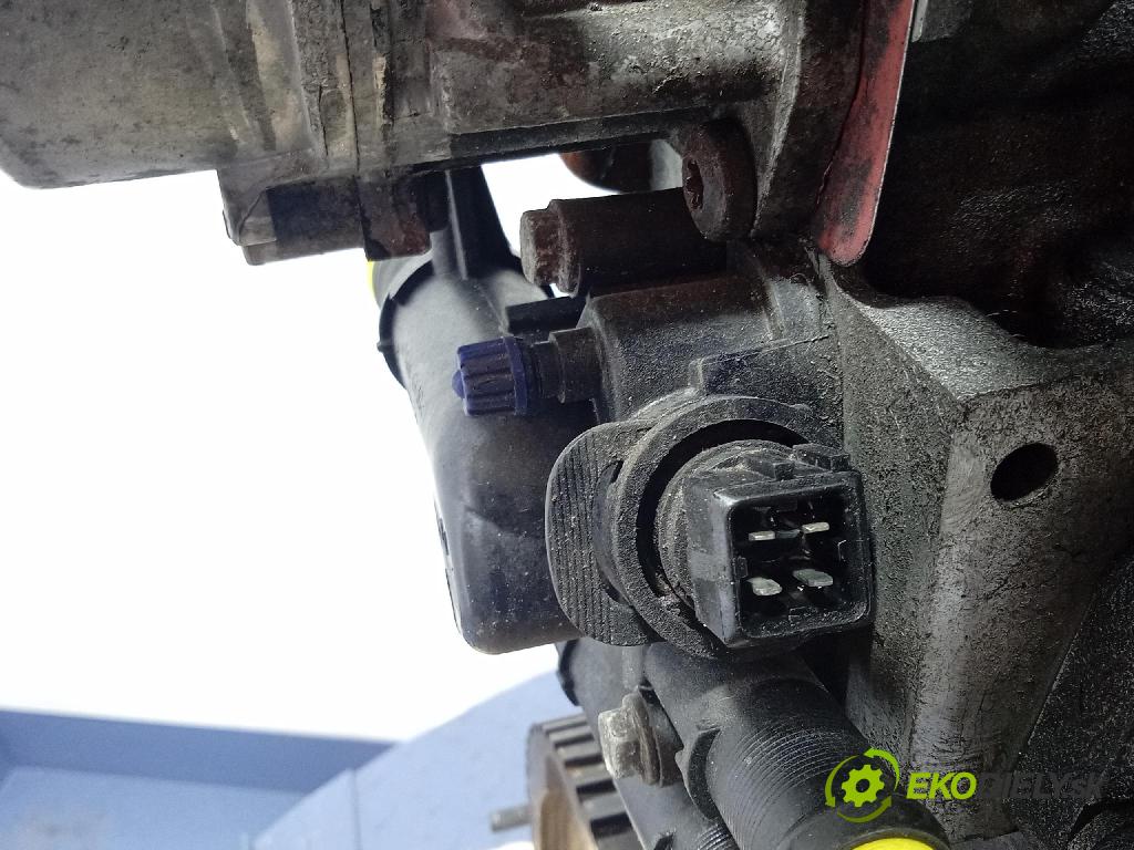 Opel Vivaro 2004 motor Diesel: F9Q762