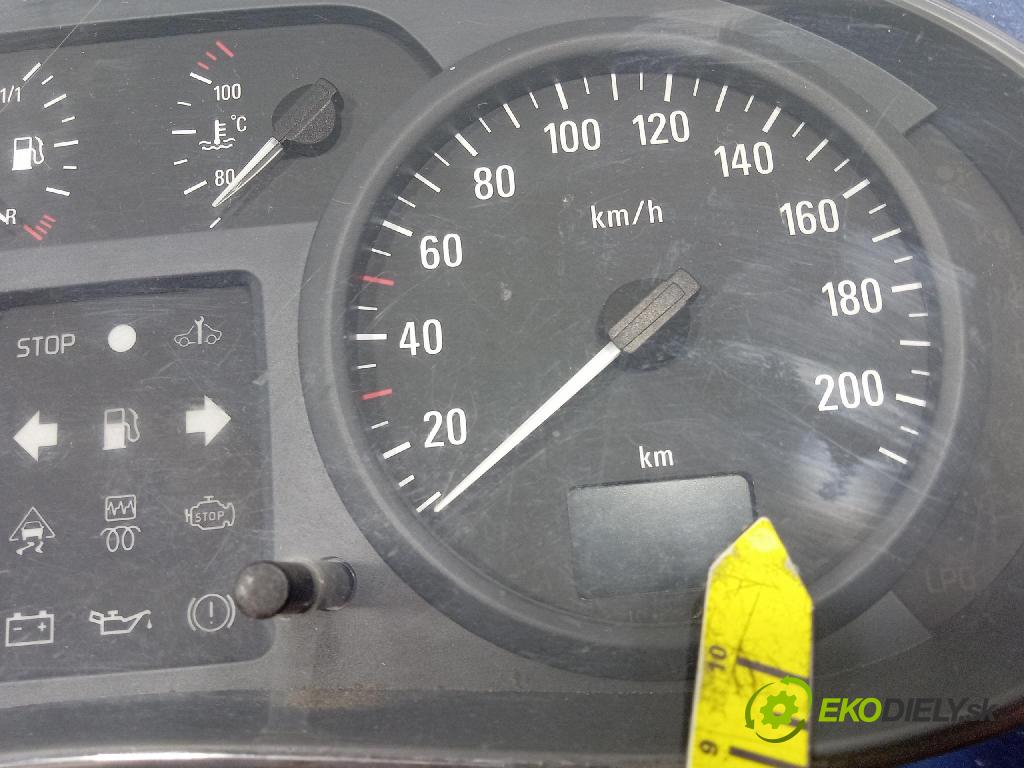 Opel Vivaro 2004 Přístrojová deska P8200279068