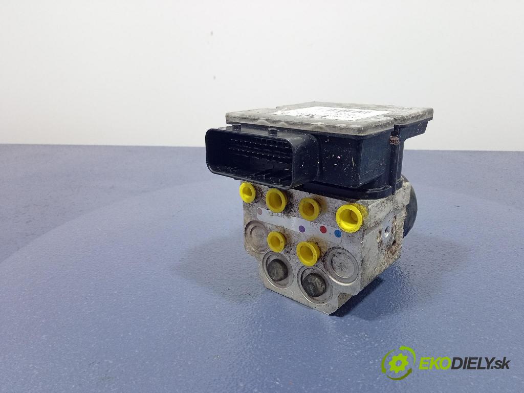 Opel Vivaro 2004 čerpadlo ABS x 91169033
