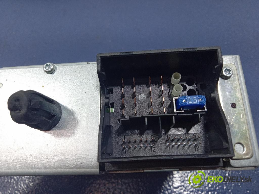 Citroen C4 picasso 2007 Radio I Navigácia: 96629712XT