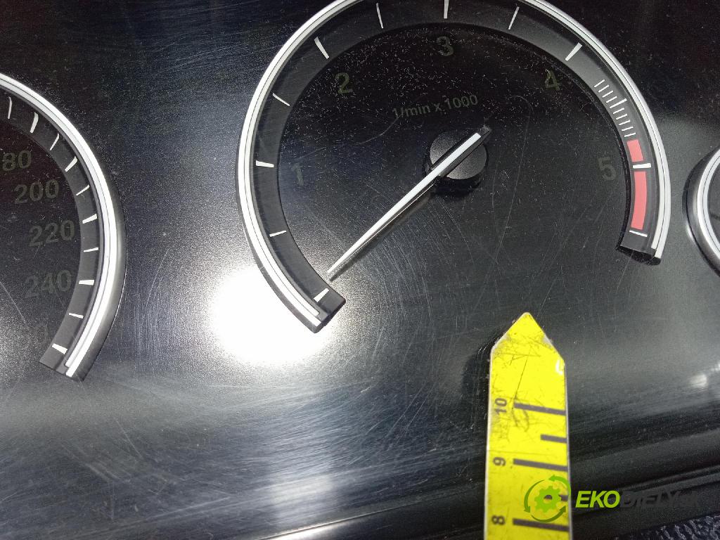 Bmw Seria 7 2010 Přístrojová deska 9249575