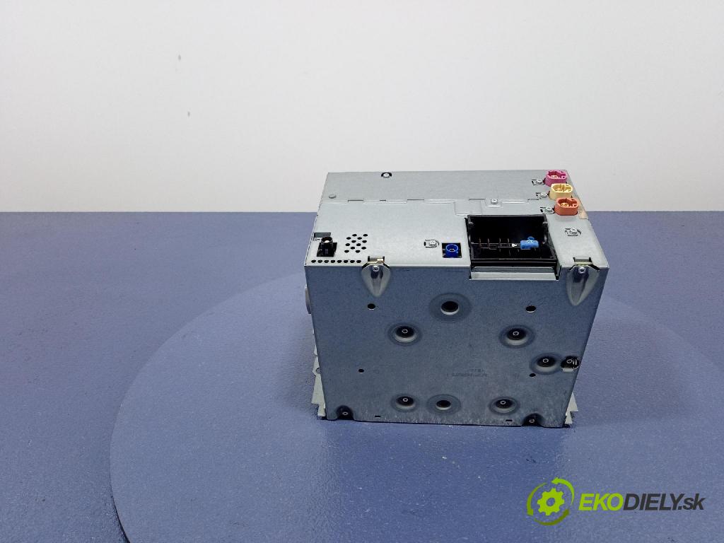 Bmw Seria 7 2010 Radio I Navigácia: 9239155