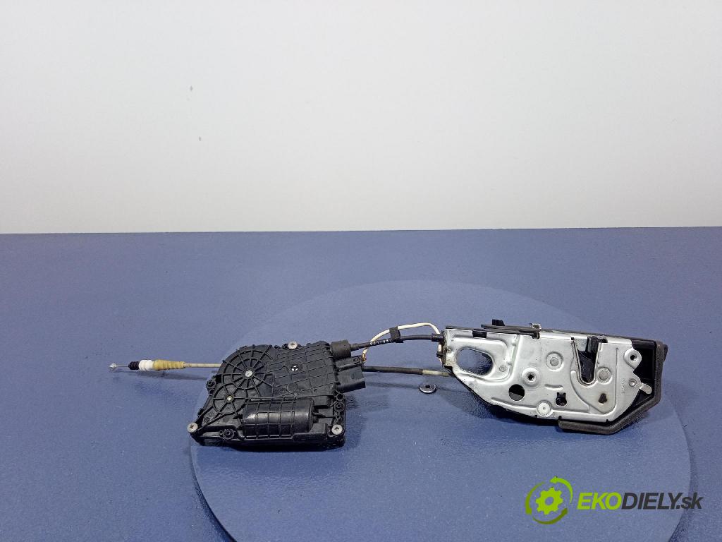 Bmw Seria 7 2010 zámek dveře před v pravo: 7185692