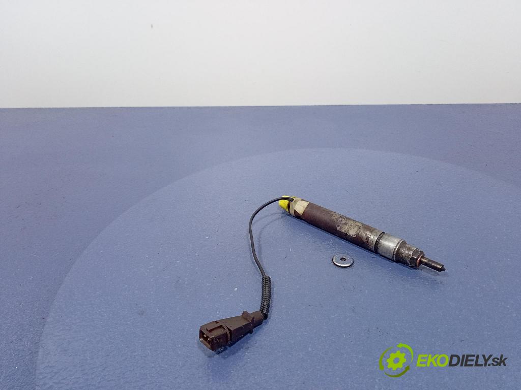 Audi A3 1999 vstrek 028130201S