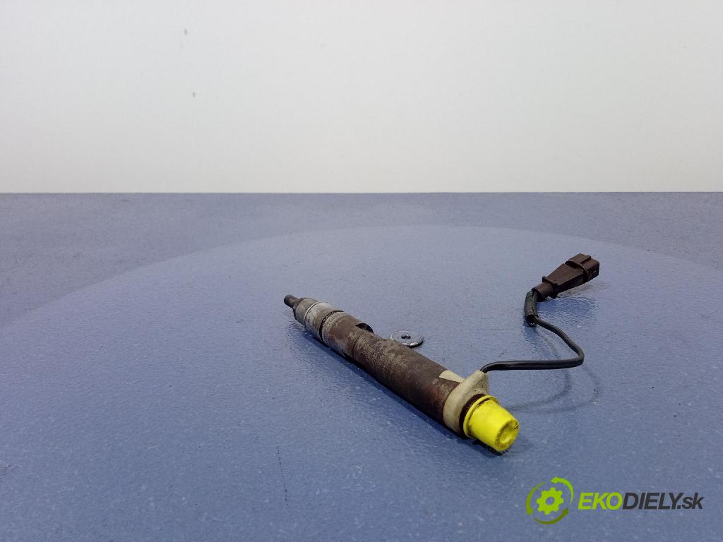 Audi A3 1999 vstrek 028130201S