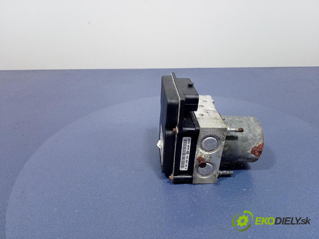Citroen C4 picasso 2007 čerpadlo ABS x 9661963780