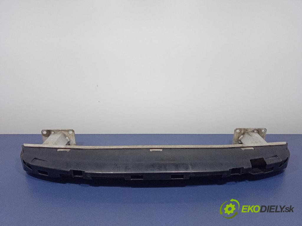 Citroen C4 picasso 2007 výztuha narazník před 01