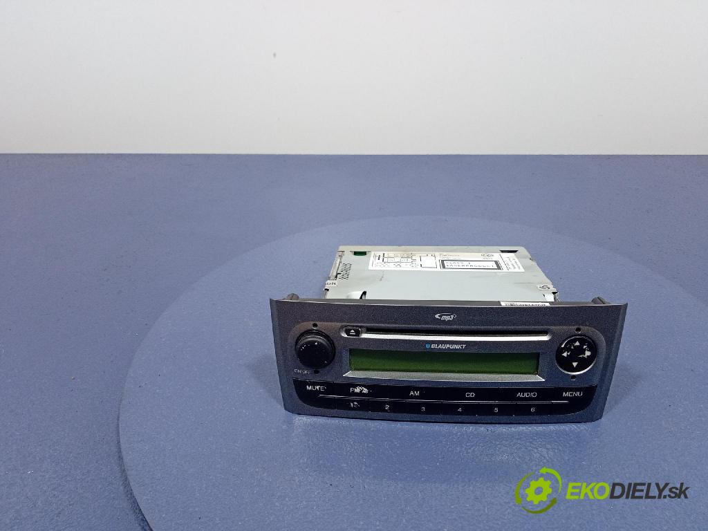 Fiat Punto 2009 Radio I Navigácia: 7354813000