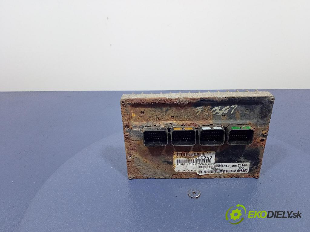 Chrysler Pacifica 2005 riadiaca jednotka Motor: P04748330AD