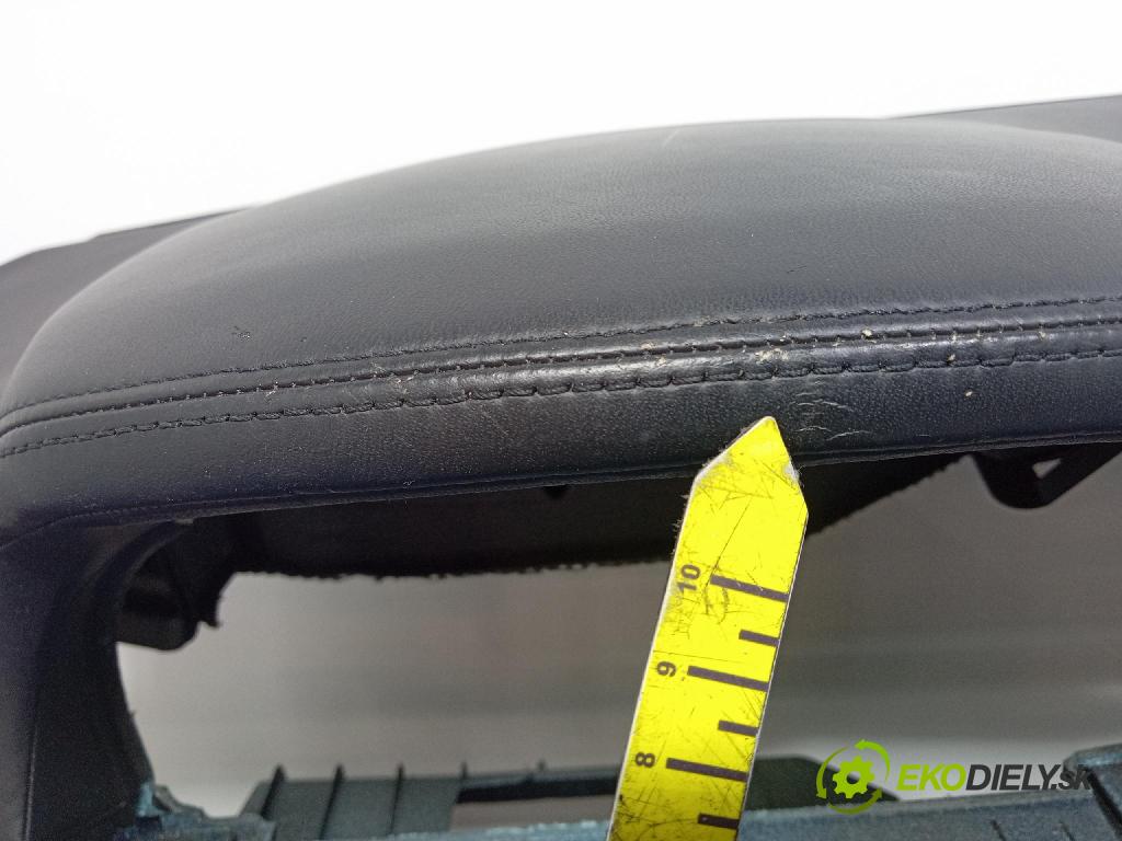 Bmw Seria 7 2010 kokpit,přistrojova deska 9173637