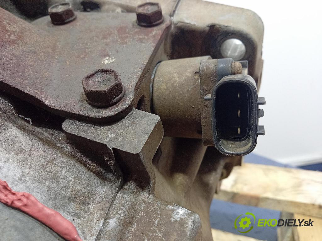 Toyota Rav4 2003 prevodovka Manualna 01