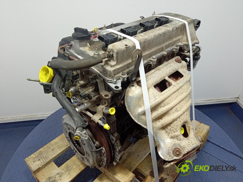 Toyota Corolla 2003 motor Benzín: 3ZZ-FE