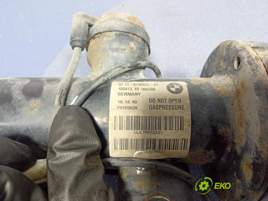 Bmw Seria 7 2010 tlmič Predné Vľavo.: 6796925