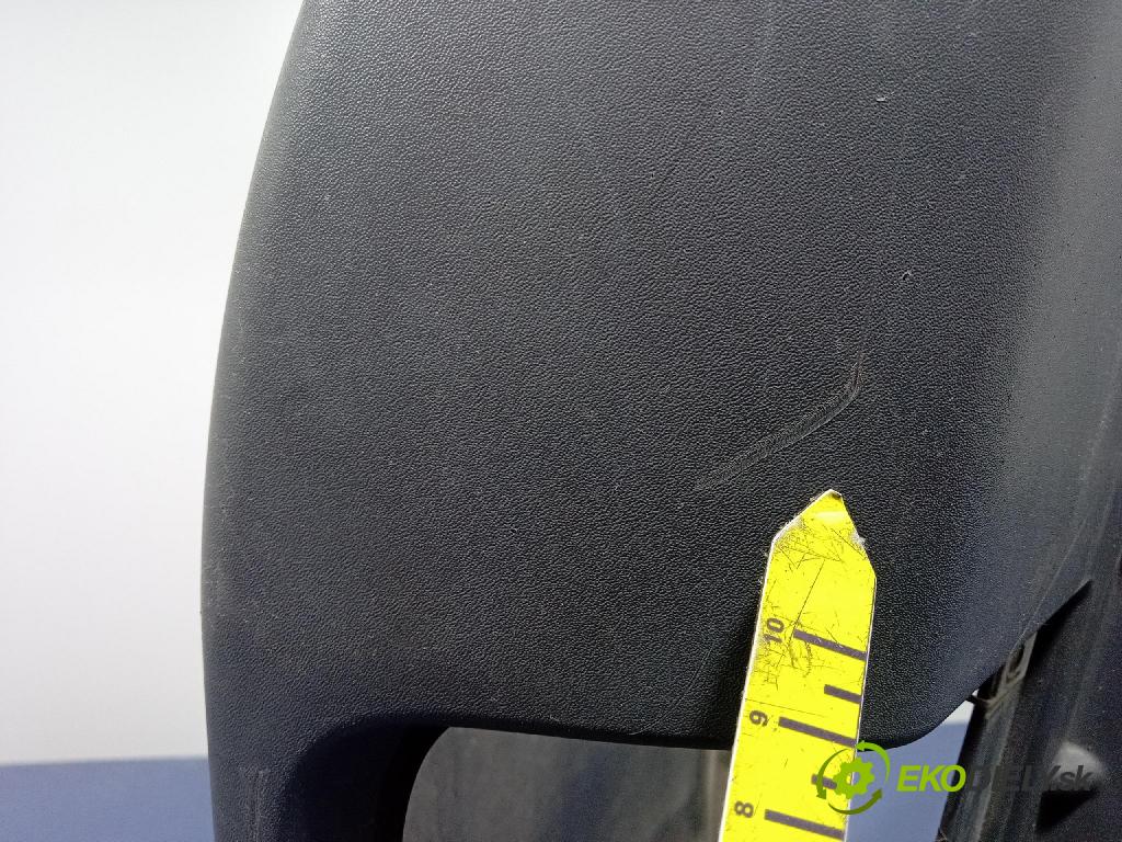 Renault Trafic 2014 nárazník Zad: 8200201458