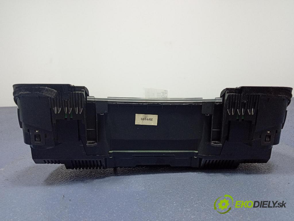 Audi A4 2001 Přístrojová deska 8E0920900F