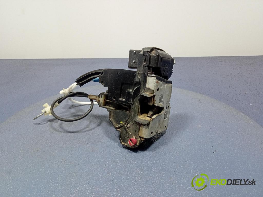 Saab 9-3 2008 zámek dveře Zad: v pravo: 12759698