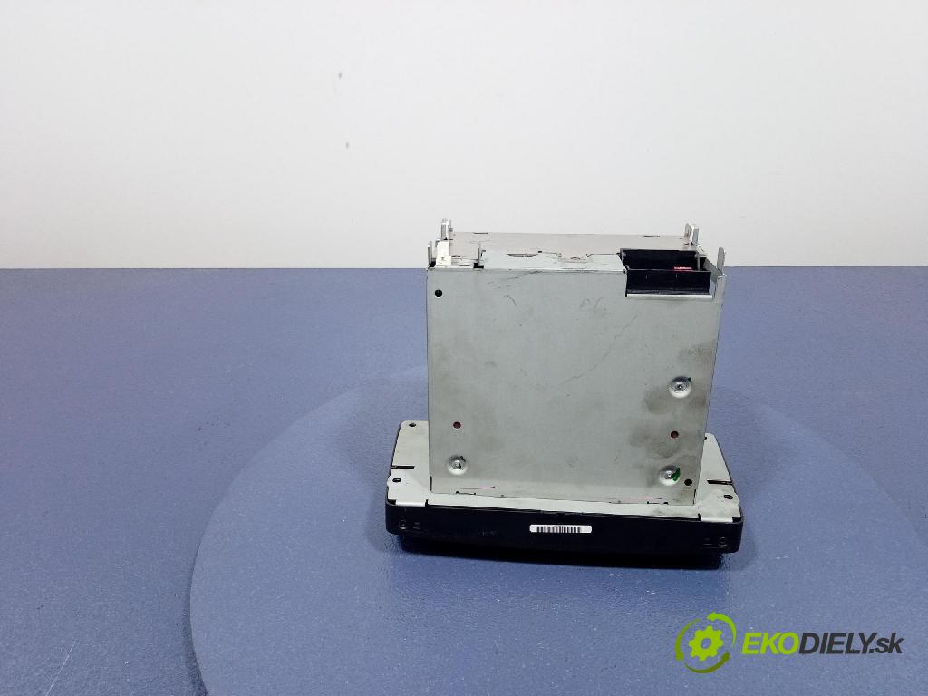 Skoda Octavia 2005 Radio I Navigácia: 1Z0035161A