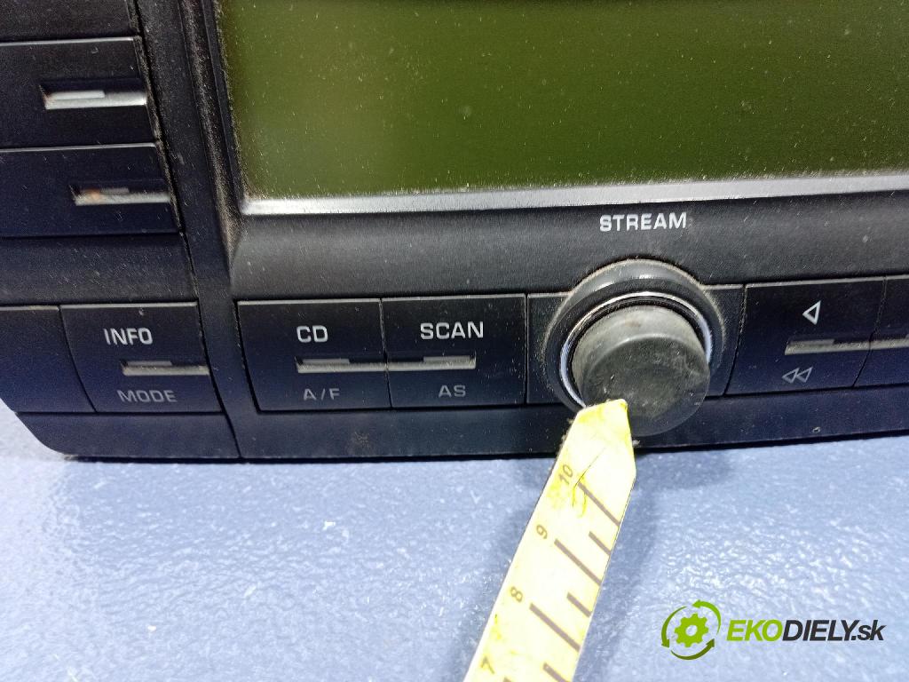 Skoda Octavia 2005 Radio I Navigácia: 1Z0035161A