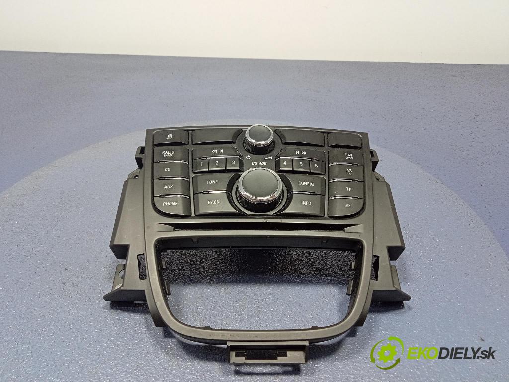 Opel Astra 2010 Radio I Navigácia: 13334053