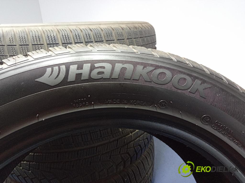 Volvo V70 0 pneumatiky: Zima 8808563373065