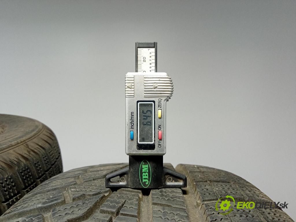 Volvo V70 0 pneumatiky: Zima 8808563373065