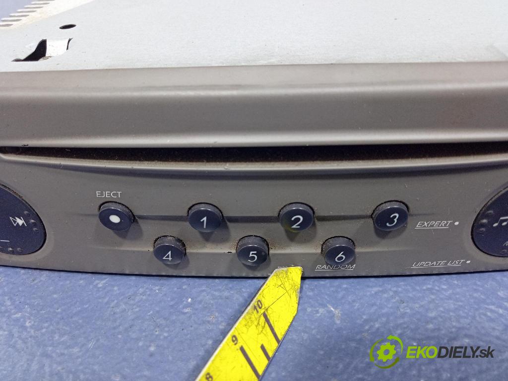 Renault Kangoo 2008 Radio I Navigácia: 8200531482