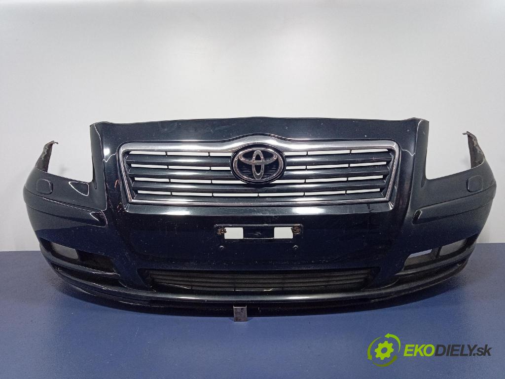 Toyota Avensis 2.0 d 2003 nárazník před