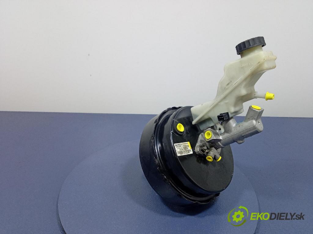 Toyota Avensis 2.0 d 2003 servo Brzdní: 47200-05170
