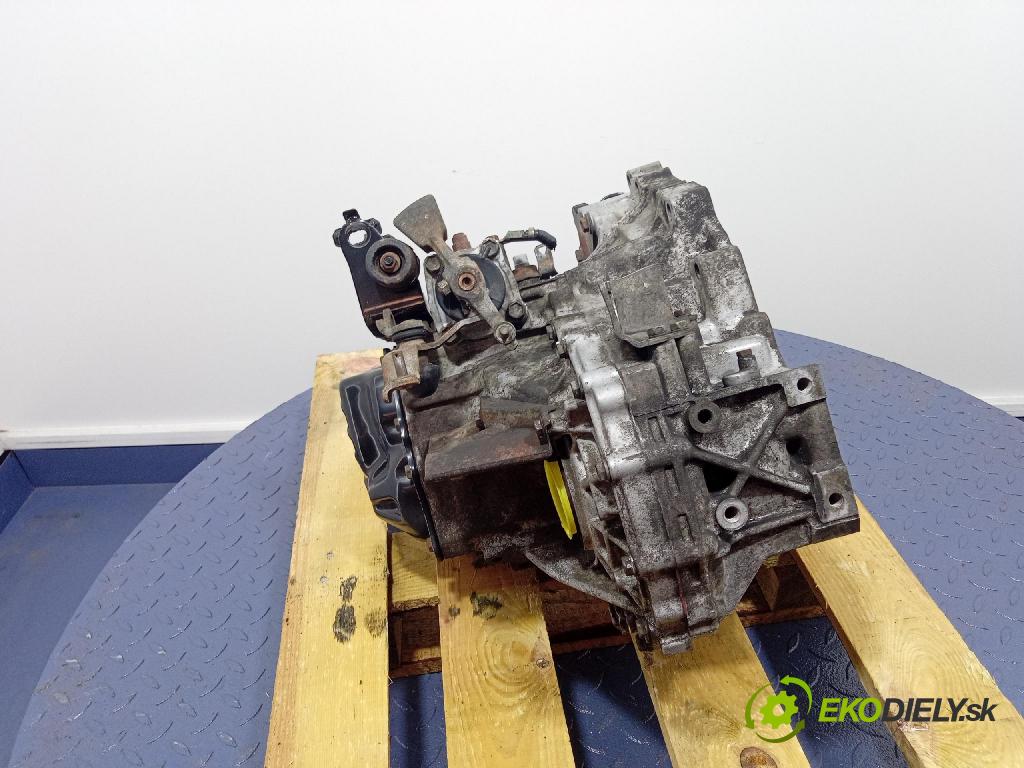 Toyota Avensis 2.0 d 2003 prevodovka Manualna