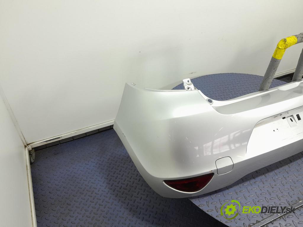 Renault Clio 2012 nárazník Zad: 01