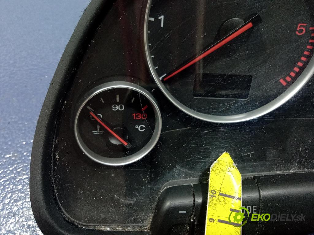 Audi A4 2003 Přístrojová deska 8E0920930R