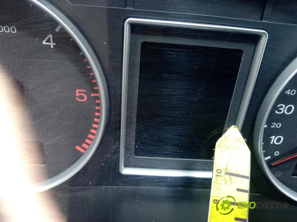 Audi A4 2003 Přístrojová deska 8E0920930R